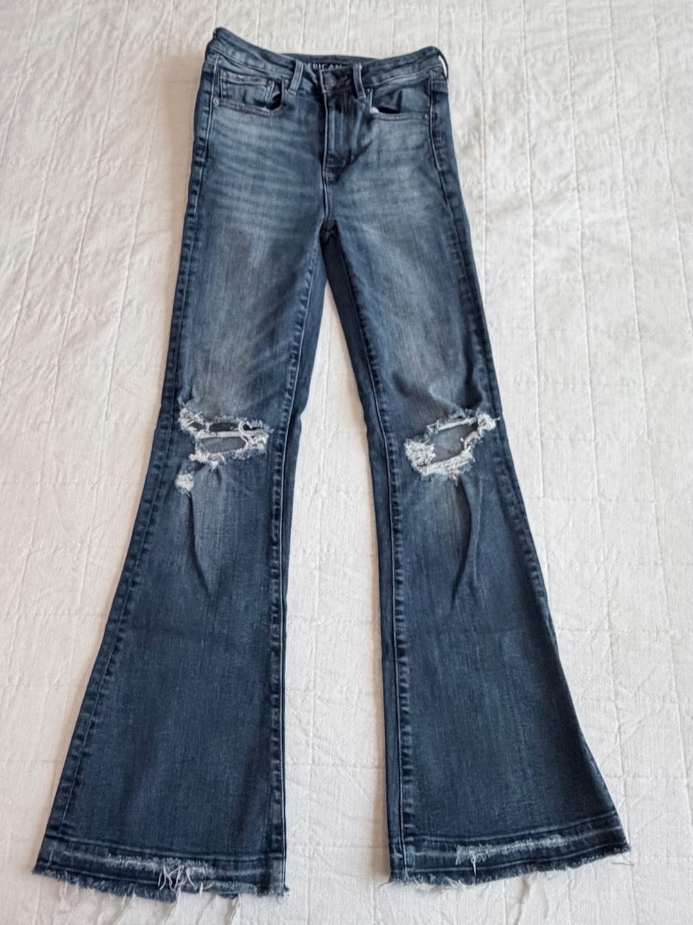 American Eagle Outfitters Dark Blue Wash Distressed Flare Jeans Women Juniors 2